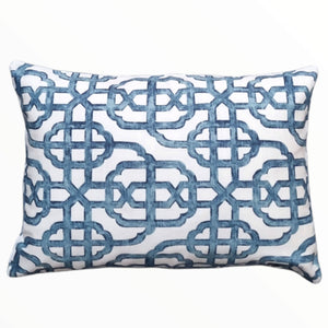 Seaside Blue and White Hamptons Geometric Indoor Lumbar Cushion Horizontal pattern