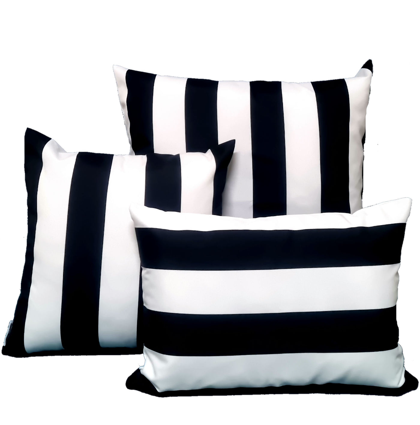 https://www.threadcandy.com.au/cdn/shop/products/black-and-white-stripe-outdoor-cushion-cover-all-sizes_1400x.jpg?v=1643433828