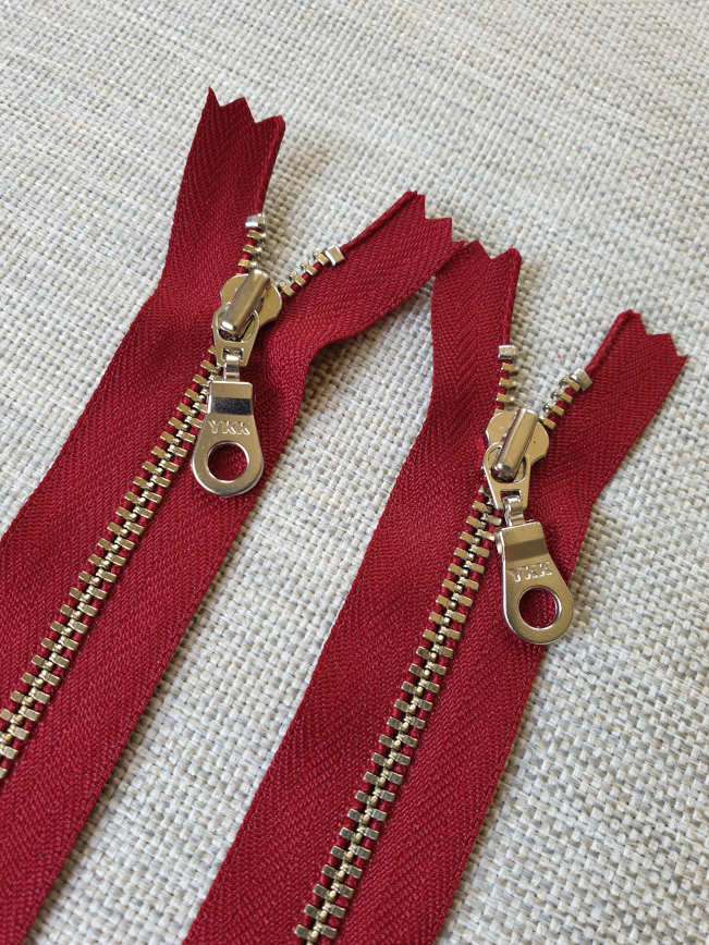YKK Metal Zip Cranberry Red with Silver Donut Pull - Colour 520