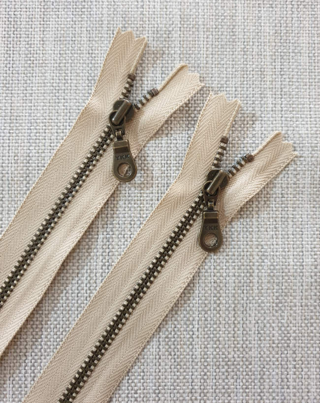 YKK Metal Zip Khaki with Bronze (Brass) Donut Pull - Colour 010